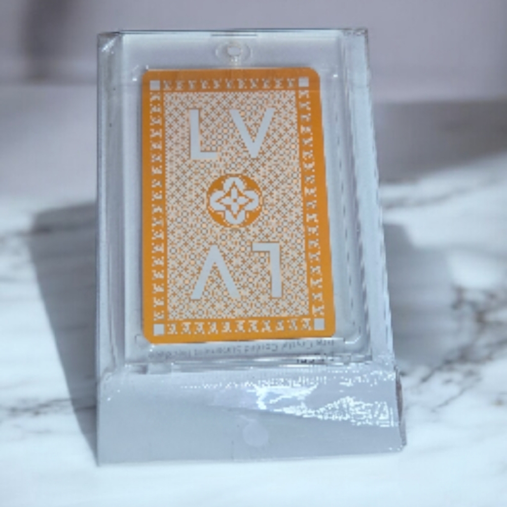 Louis Vuitton Eight of Diamonds Orange Collectors Card, NIP